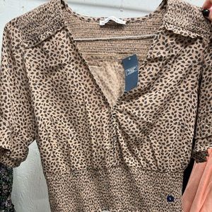 Abercrombie cheetah fitted crop